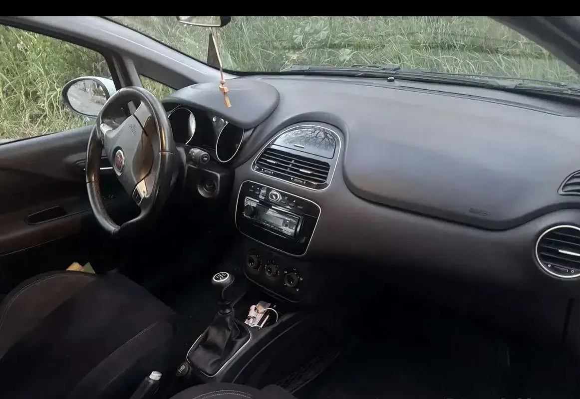Usata Fiat Grande Punto 77 CV (56 kW) 2013 Utilitaria