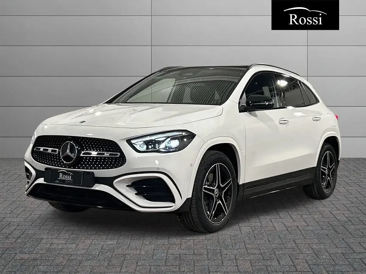 Usata Mercedes GLA250 163 CV (119 kW) 2026 SUV