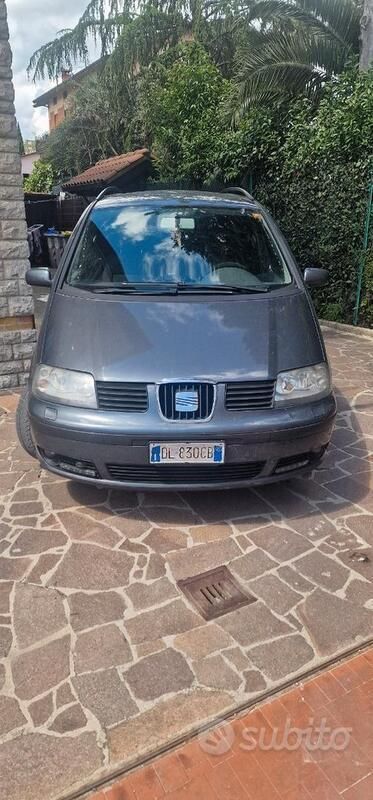 Grigio Usata 2007 Seat Alhambra Monovolume | 2900 € - Immagine 1/4