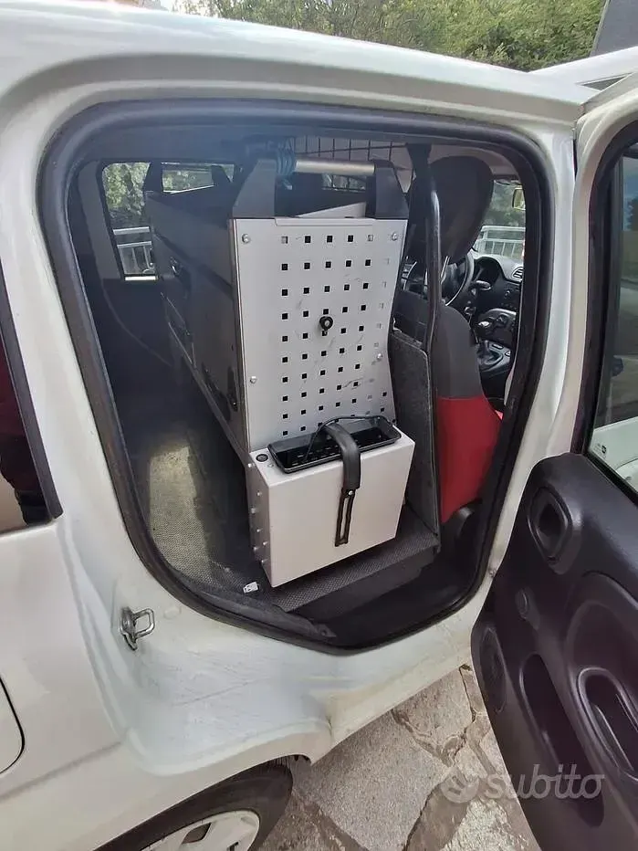 Usata Fiat Panda 4x4 Climbing 75 CV (55 kW) 2014 Bianco Utilitaria