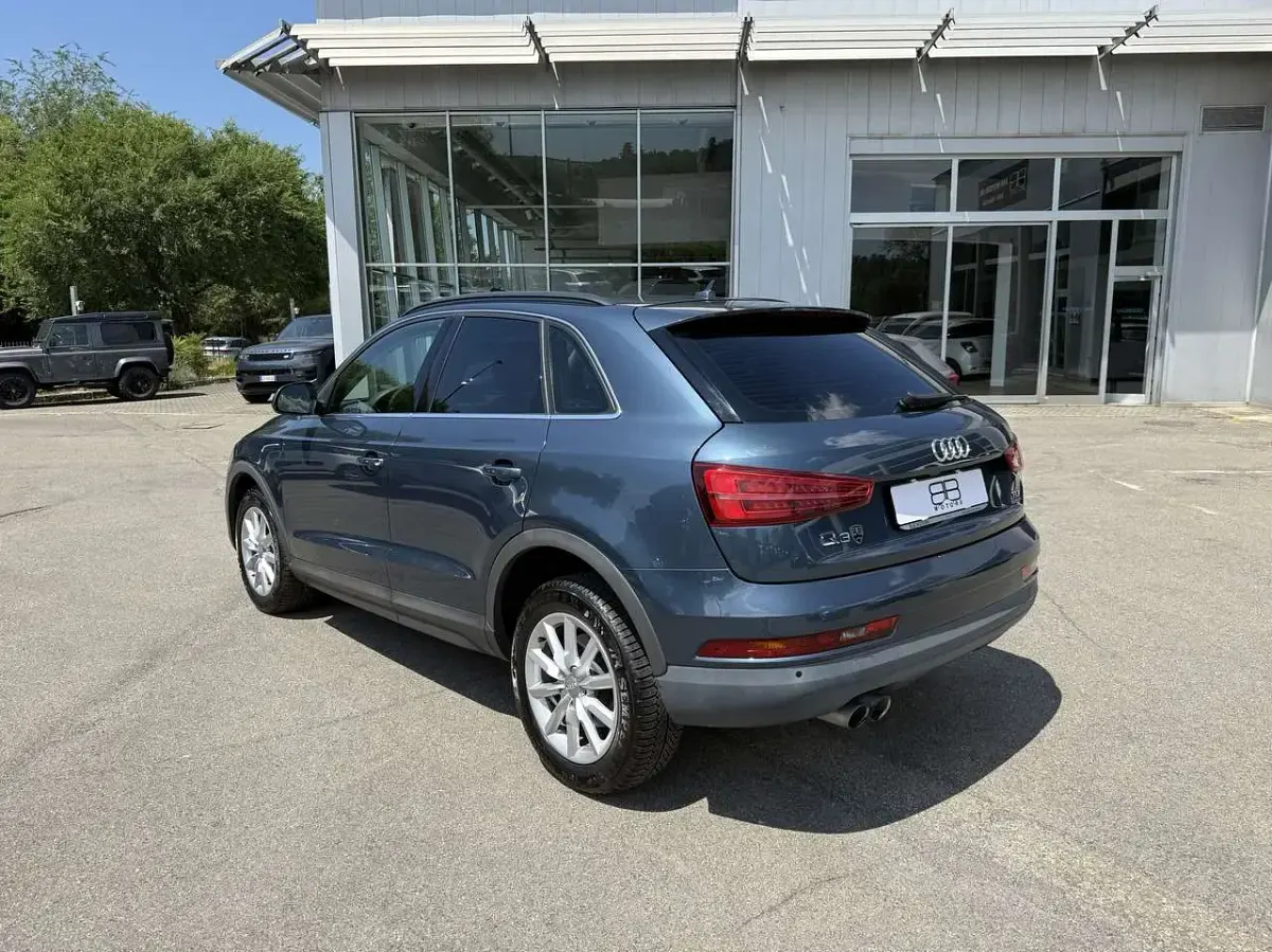 Usata Audi Q3 Ambiente 184 CV (135 kW) 2016 Blu/azzurro SUV