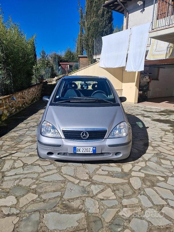 Usata Mercedes A170 95 CV (69 kW) 2001 Grigio Berlina