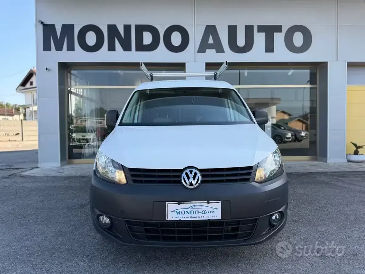 Usata VW Caddy 110 CV (80 kW) 2011 Bianco Monovolume