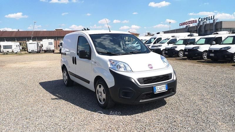 Usata Fiat Fiorino 95 CV (69 kW) 2022 Bianco Monovolume