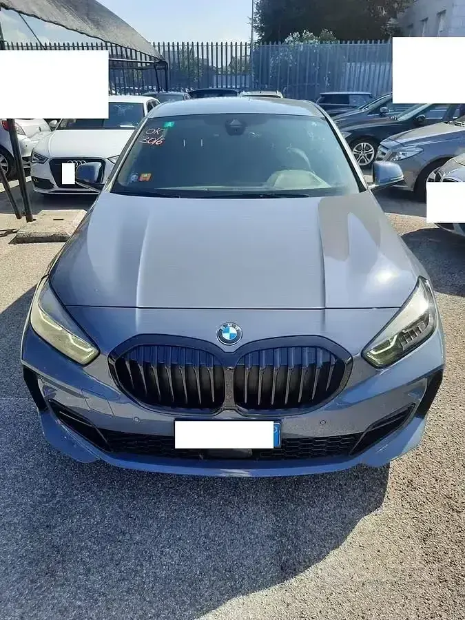 Usata BMW 116 M Sport 116 CV (85 kW) 2022 Grigio Utilitaria