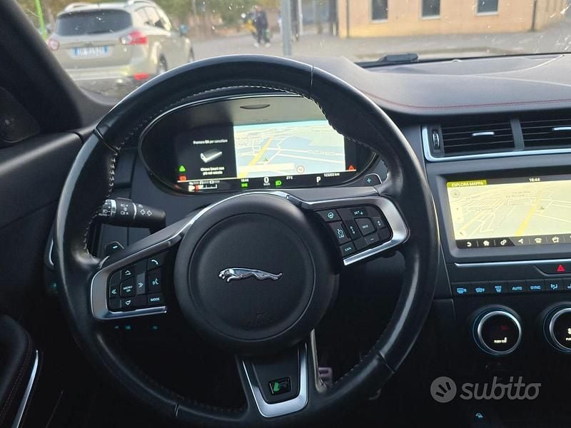 Usata Jaguar E-Pace 200 CV (147 kW) 2020 Grigio SUV