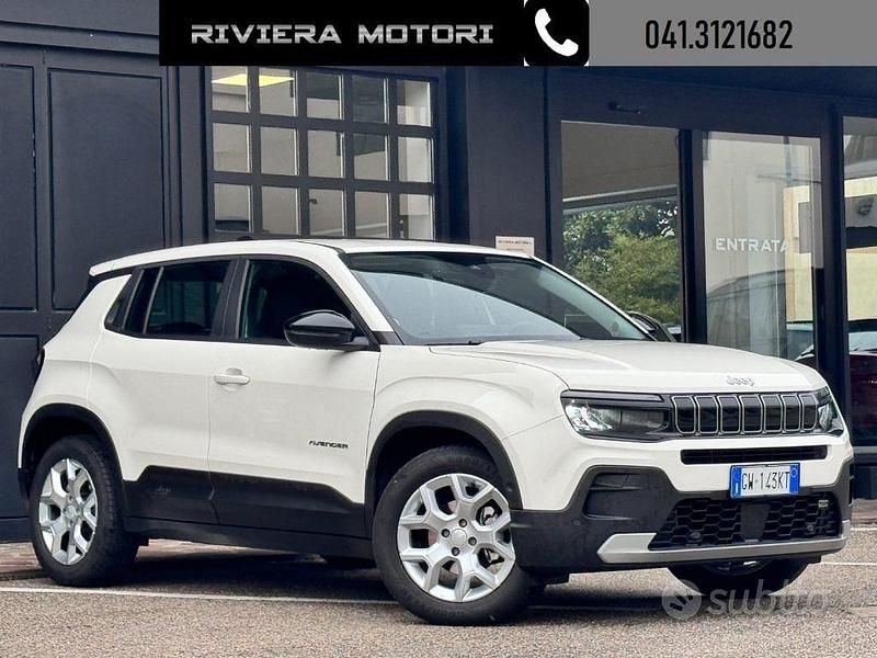 Usata Jeep Avenger Altitude 101 CV (74 kW) 2024 Bianco SUV