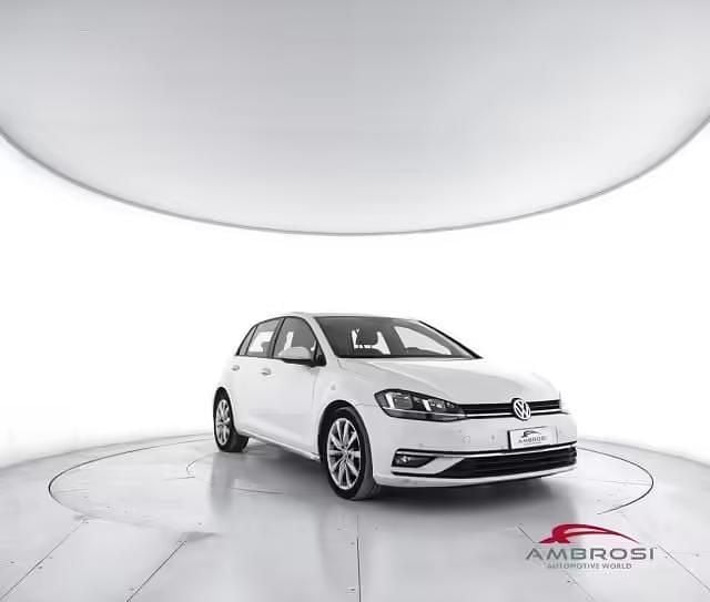 Usata VW Golf VII Executive 116 CV (85 kW) 2017 Bianco Utilitaria