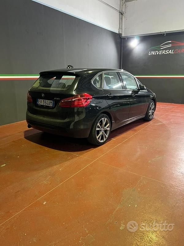 Usata BMW 218 Active Tourer Sport Line 136 CV (100 kW) 2014 Nero Monovolume