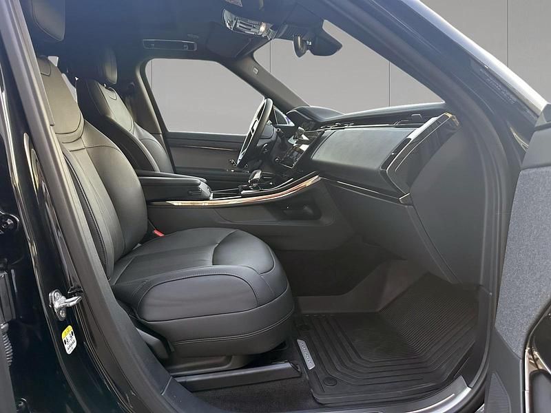 Nuova Land Rover Range Rover Sport SE Dynamic 249 CV (183 kW) 2025 Santorini black SUV