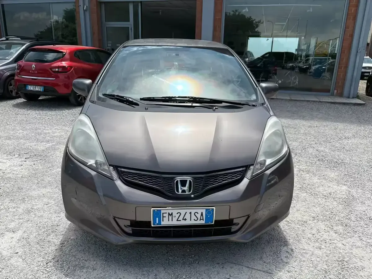 Usata Honda Jazz 90 CV (66 kW) 2012 Marrone Utilitaria