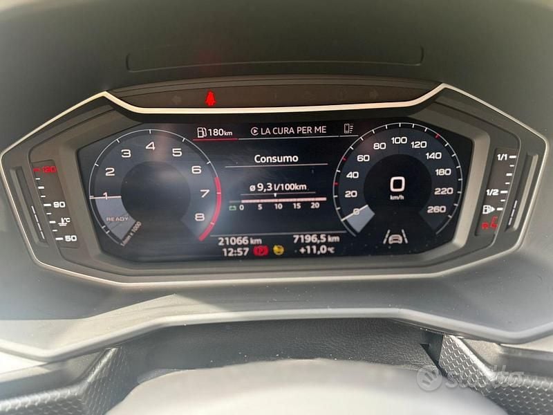 Usata Audi A1 110 CV (80 kW) 2023 Grigio Utilitaria