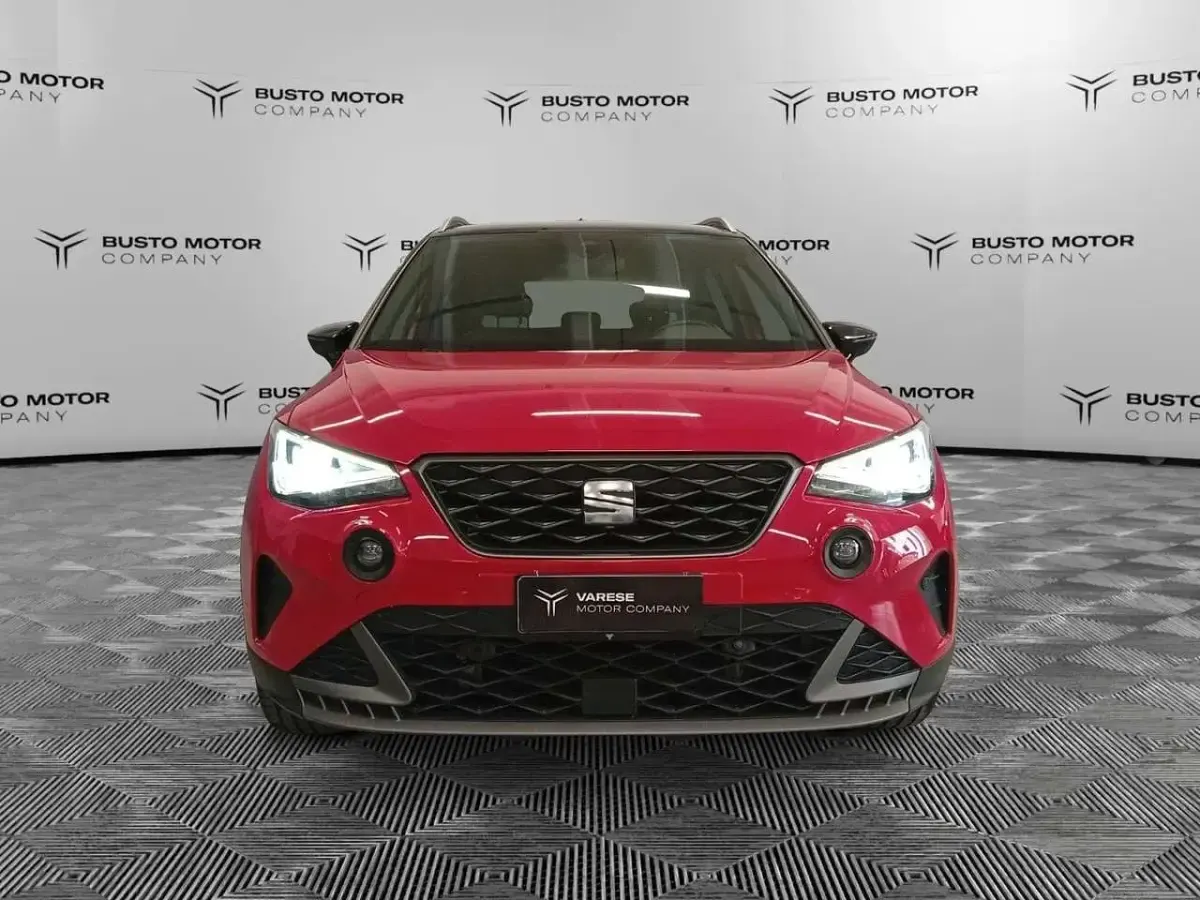 Usata Seat Arona Xperience 95 CV (69 kW) 2024 Rosso SUV