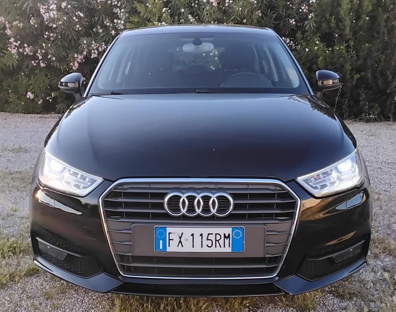Usata Audi A1 116 CV (85 kW) 2015 Nero Utilitaria