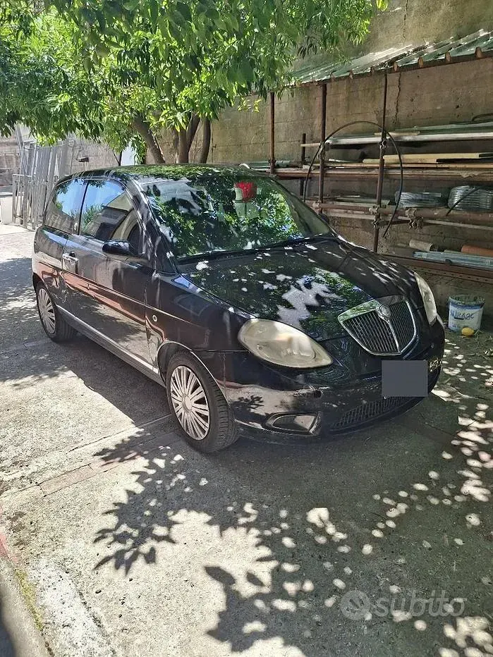 Usata Lancia Ypsilon 77 CV (56 kW) 2009 Nero Utilitaria