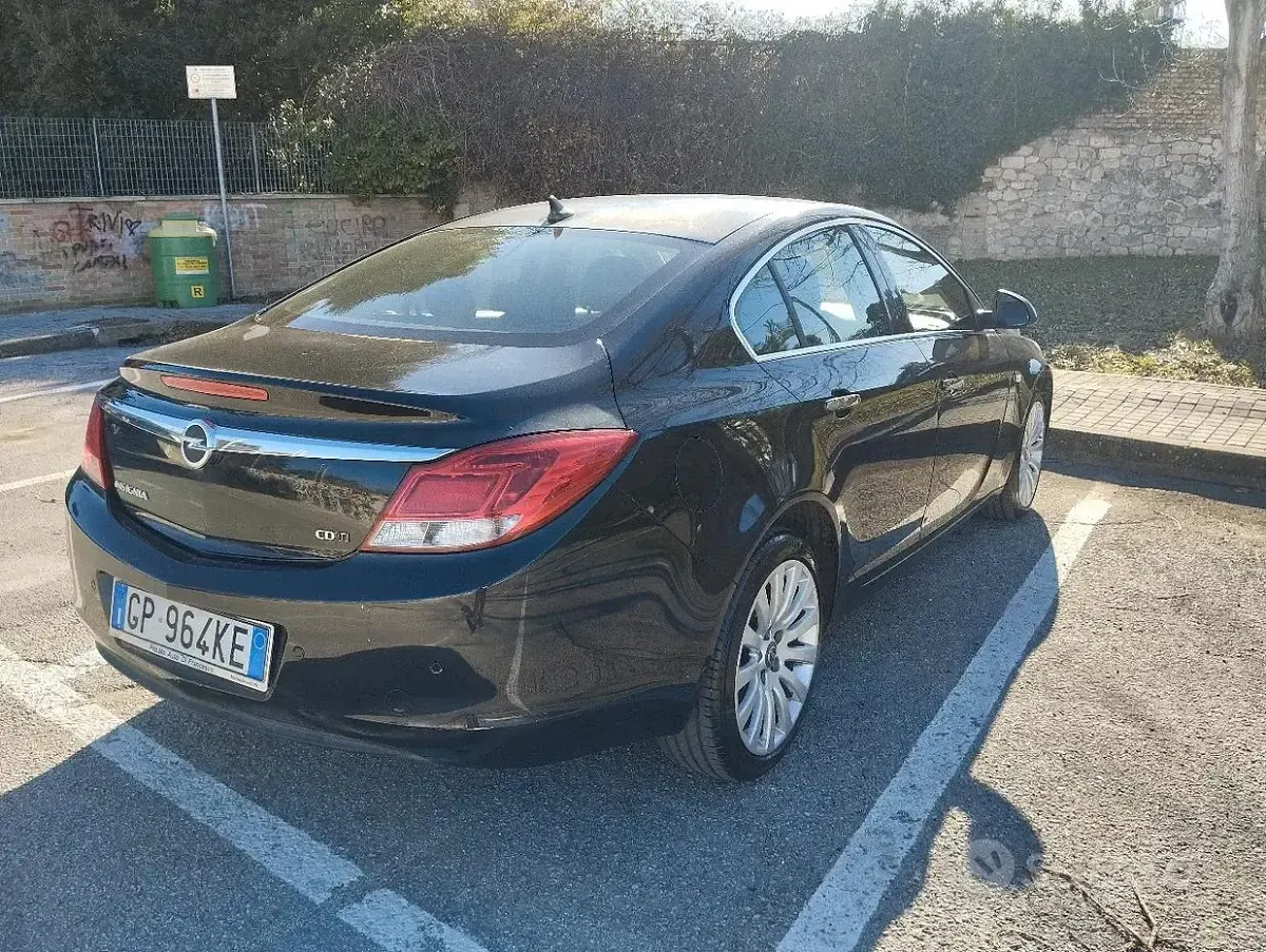 Usata Opel Insignia 160 CV (117 kW) 2013 Berlina