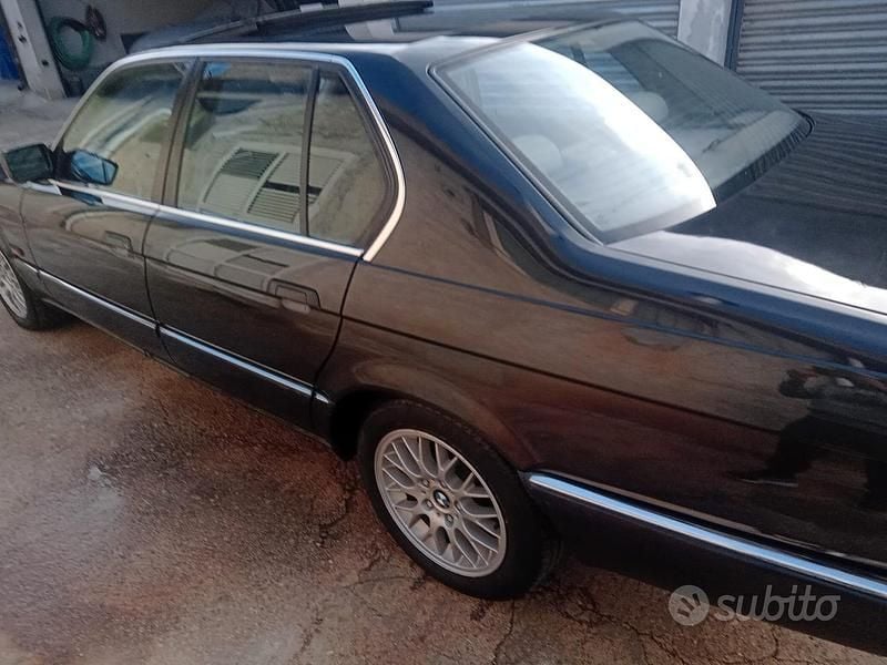 Usata BMW 730 188 CV (138 kW) 1989 Nero Berlina