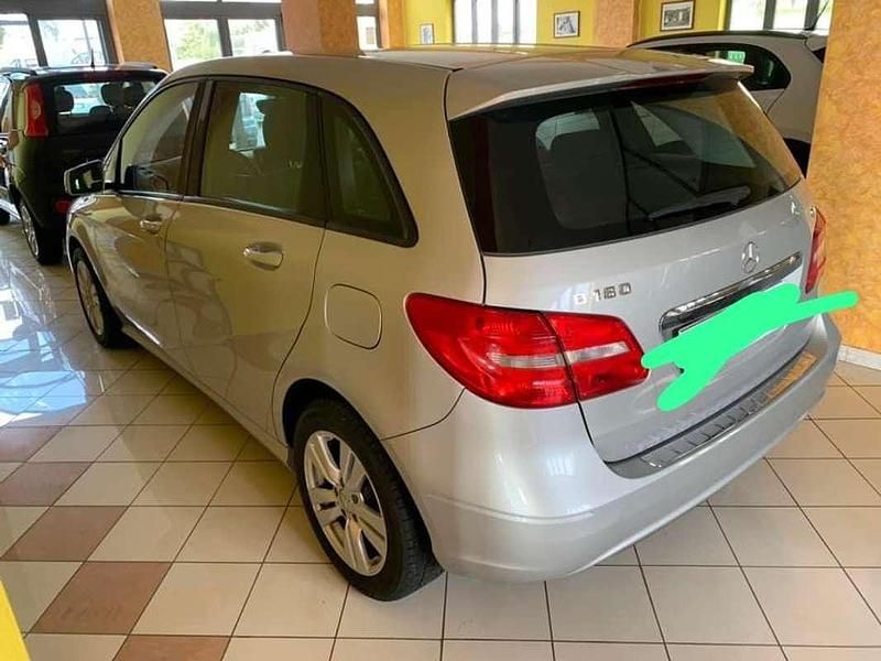 Usata Mercedes B180 Executive 109 CV (80 kW) 2013 Monovolume