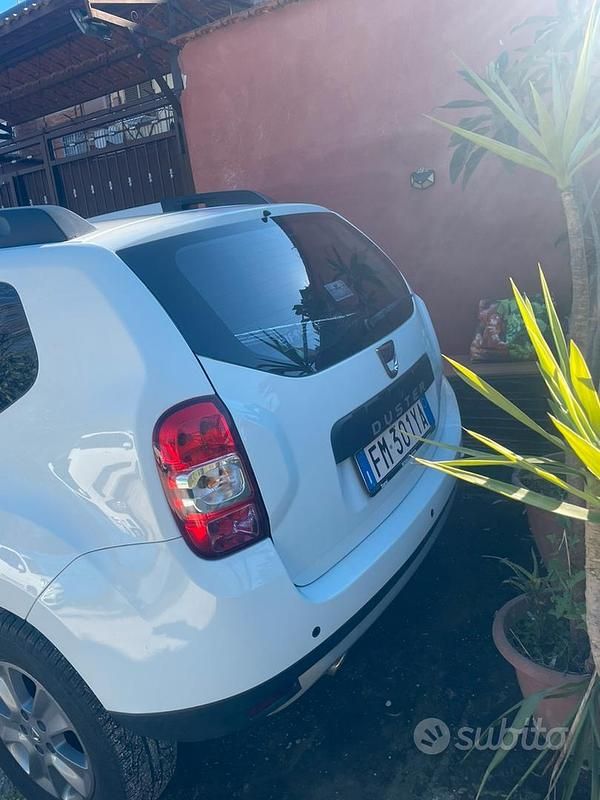 Usata Dacia Duster 114 CV (83 kW) 2018 Bianco SUV