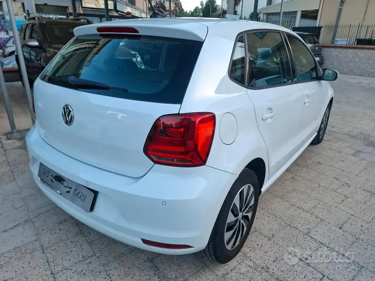 Usata VW Polo Comfortline 90 CV (66 kW) 2017 Bianco Berlina