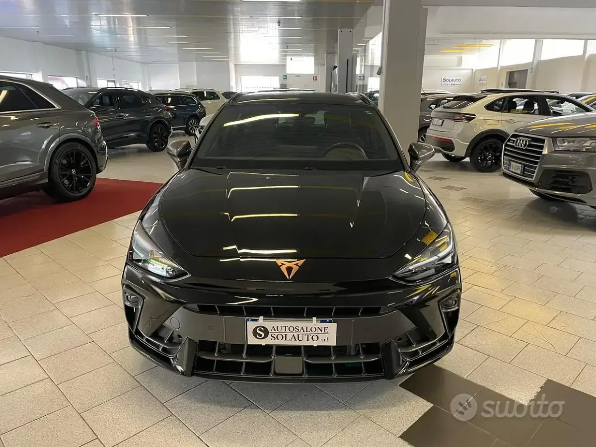 Usata Cupra Leon 150 CV (110 kW) 2025 Nero Station wagon