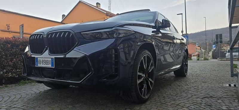 Usata BMW X6 M Sport 352 CV (258 kW) 2025 Blu/azzurro SUV