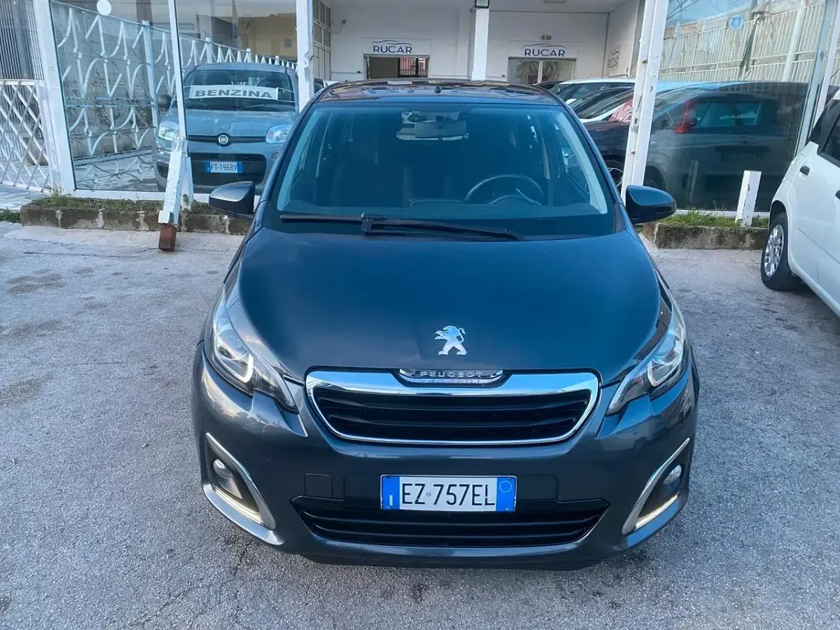 Usata Peugeot 108 Allure 69 CV (50 kW) 2015 Blu Berlina
