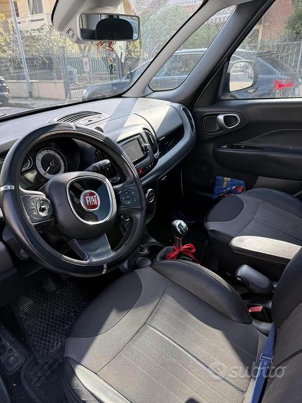 Usata Fiat 500L Living 95 CV (69 kW) 2016 Bianco Monovolume