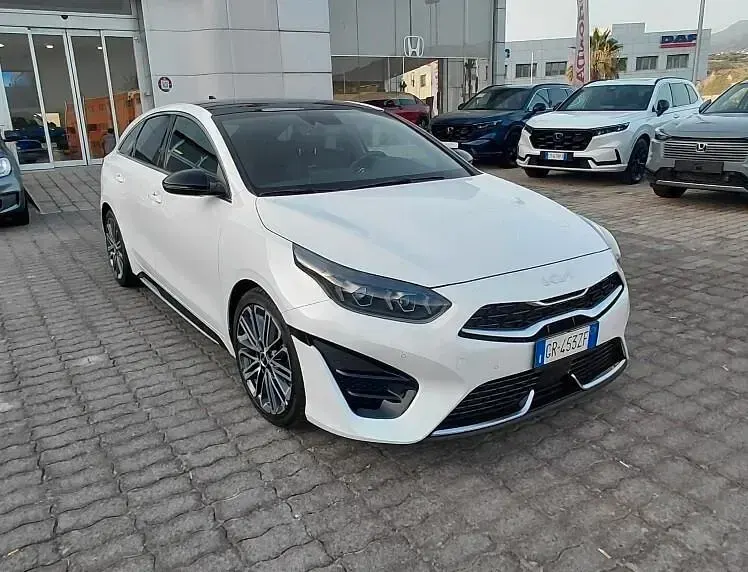 Usata Kia ProCeed GT-Line 160 CV (117 kW) 2023 Bianco Station wagon