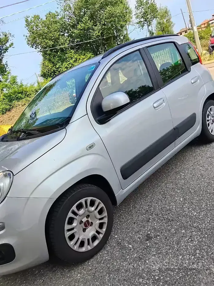Usata Fiat Panda 69 CV (50 kW) 2012 Grigio Utilitaria