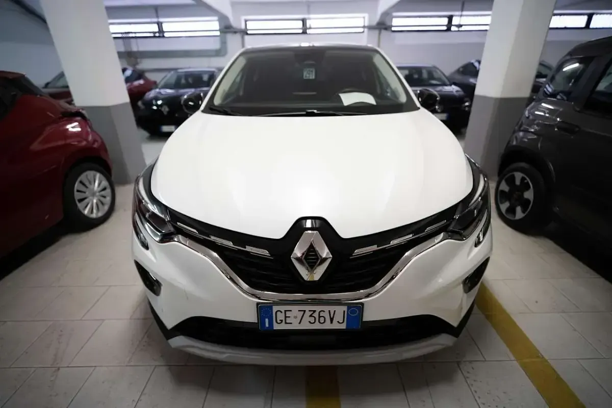 Usata Renault Captur Intens 160 CV (117 kW) 2021 Other SUV