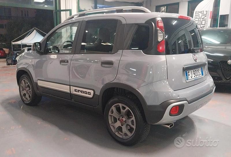 Usata Fiat Panda Cross Cross 95 CV (69 kW) 2016 Blu Utilitaria
