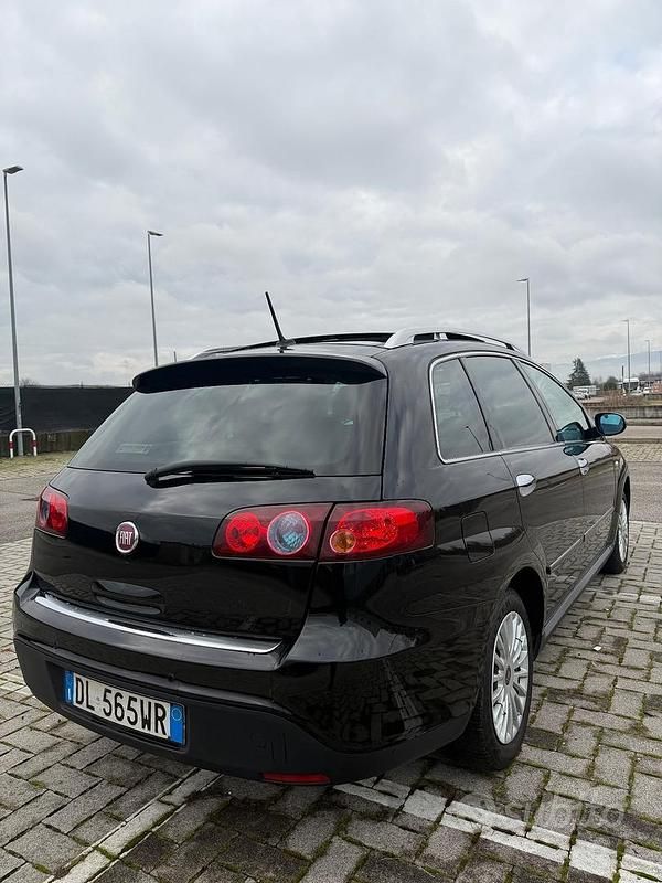 Usata Fiat Croma Active 150 CV (110 kW) 2007 Nero Station wagon