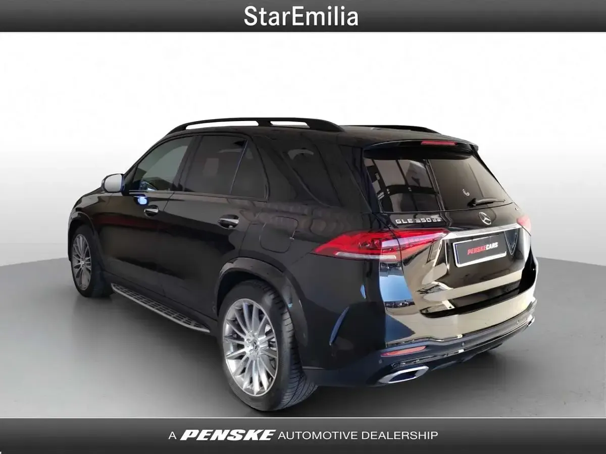 Usata Mercedes GLE350 de Premium 333 CV (244 kW) 2023 Nero SUV