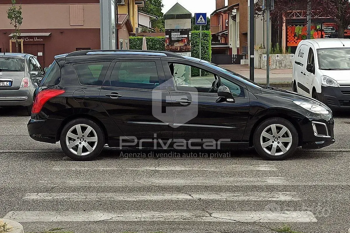 Usata Peugeot 308 Active 112 CV (82 kW) 2013 Nero Station wagon