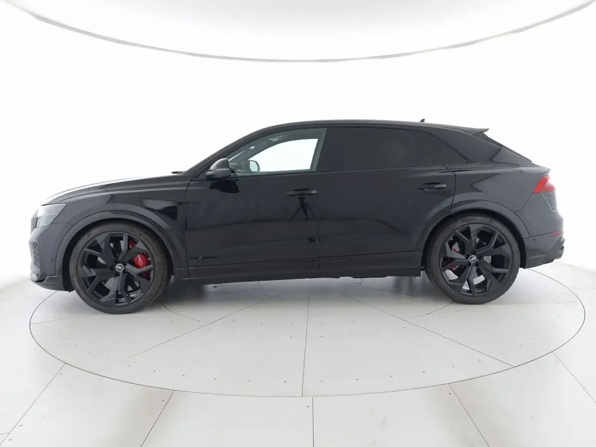 Usata Audi RS Q8 Design 600 CV (441 kW) 2023 Nero mito metallizzato SUV