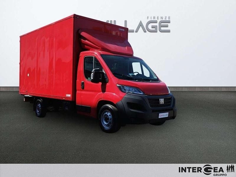 Usata Fiat Ducato 140 CV (102 kW) 2023 Rosso Furgone