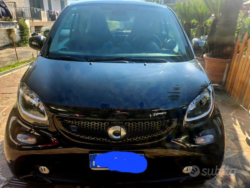 Nero Usata 2019 Smart ForTwo Electric Drive | 10.000 € - Immagine 1/4