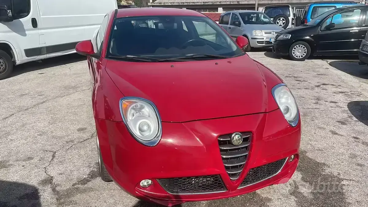 Usata Alfa Romeo MiTo Distinctive 95 CV (69 kW) 2010 Rosso Utilitaria