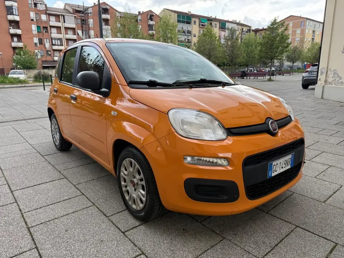 Usata Fiat Panda Easy 69 CV (50 kW) 2020 Arancione Utilitaria