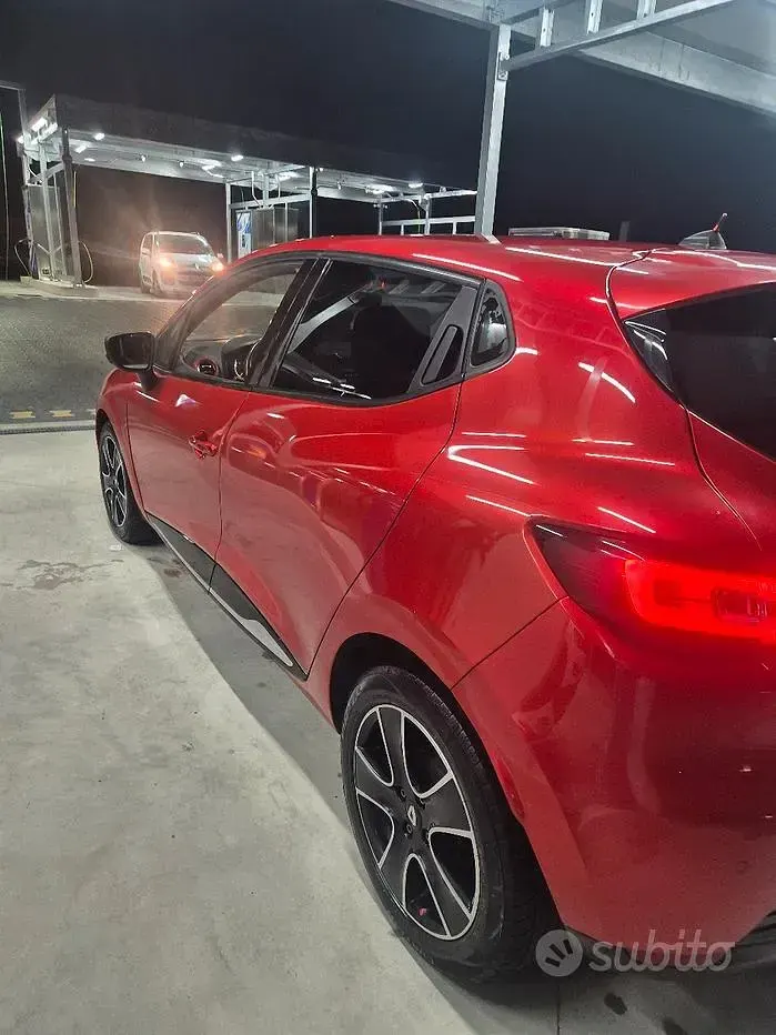 Usata Renault Clio IV 90 CV (66 kW) 2013 Rosso Berlina