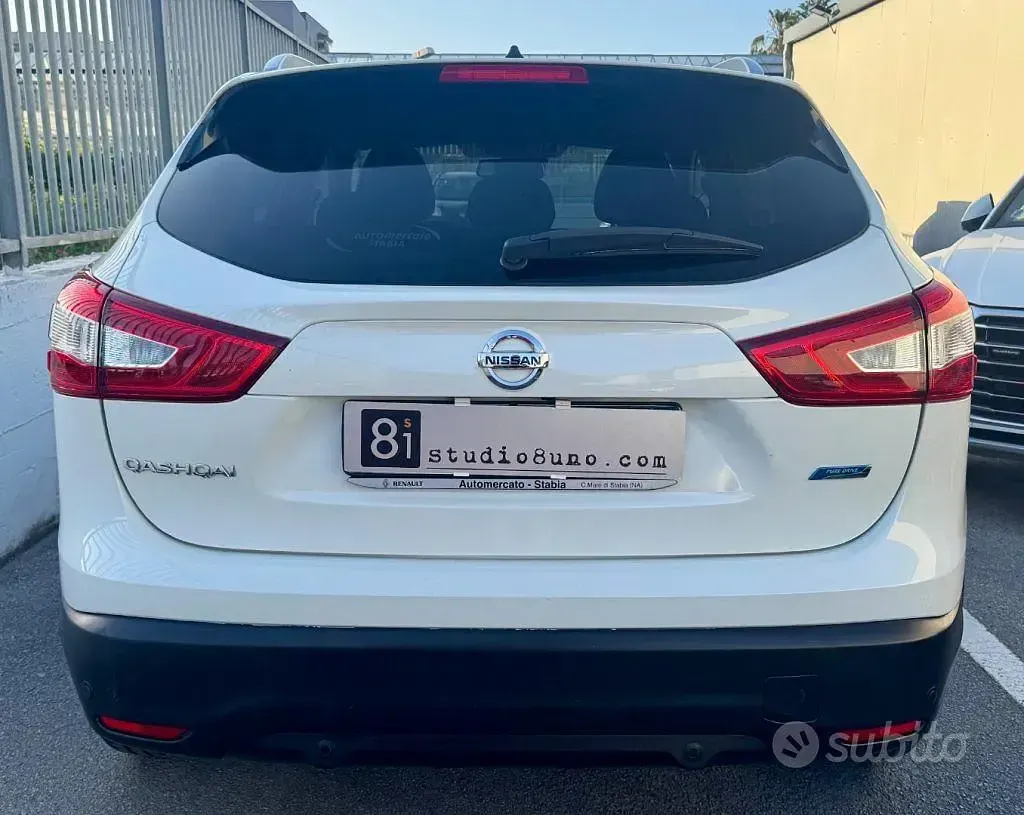 Usata Nissan Qashqai 360º 110 CV (80 kW) 2015 Bianco SUV