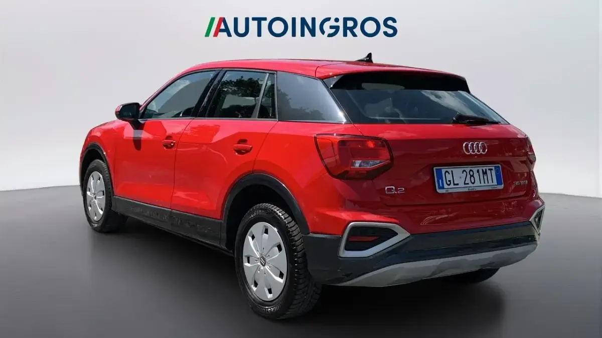 Usata Audi Q2 Admired 150 CV (110 kW) 2021 Rosso SUV