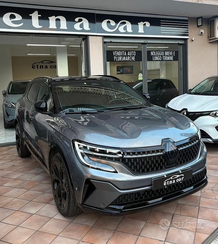 Grigio Usata 2023 Renault Austral Techno Esprit Alpine SUV | 28.900 € (Buon prezzo) - Immagine 1/4