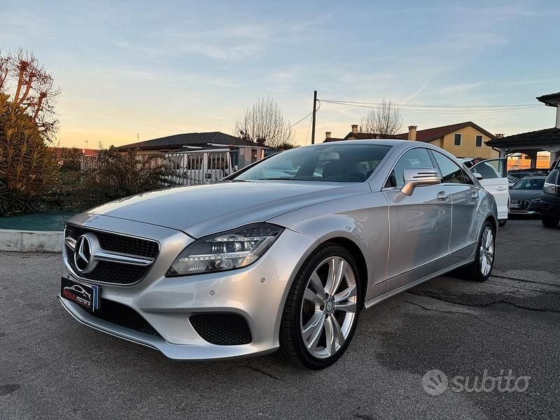 Grigio Usata 2017 Mercedes CLS250 Tre volumi | 18.500 € (Cara) - Immagine 1/4