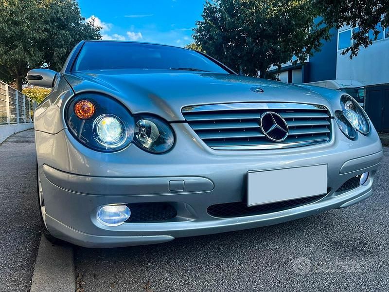 Grigio Usata 2004 Mercedes C180 Coupé | 4500 € - Immagine 1/4