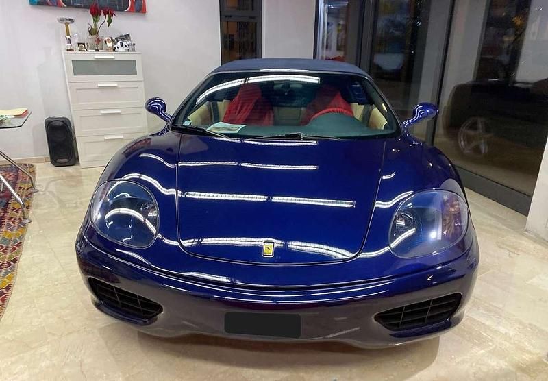 Usata Ferrari 360 400 CV (294 kW) 2004 Blu/azzurro Coupé