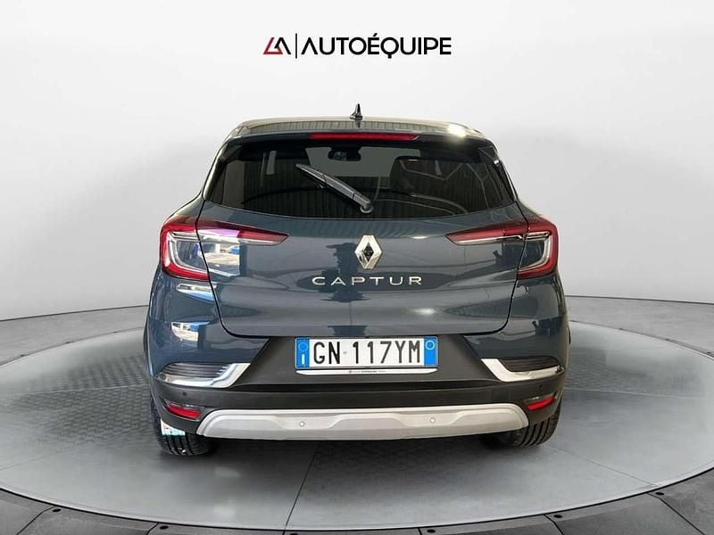 Usata Renault Captur Techno 101 CV (74 kW) 2023 Blu/azzurro SUV