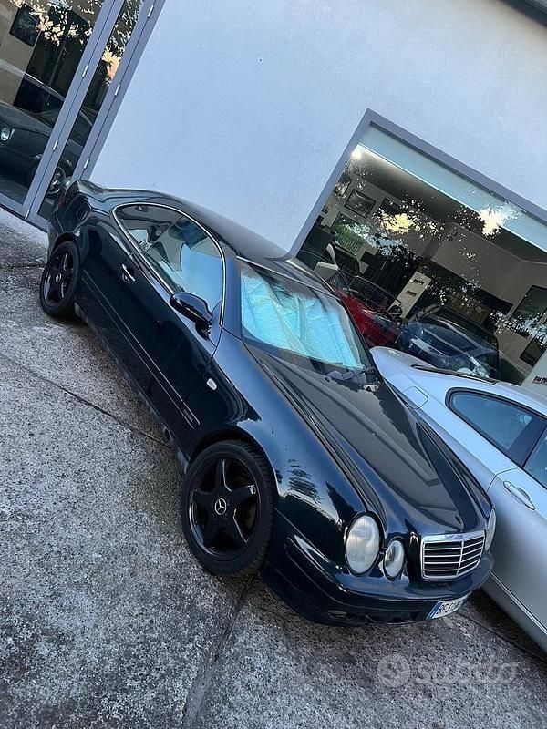 Begagnad Mercedes CLK200 Elegance 192 HK (141 kW) 1999 Grön Sportkupé