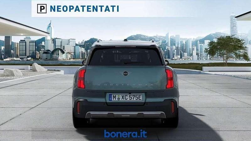 Usata Mini Cooper S Countryman Favoured 150 kW (204 CV) 2025 Smokey green SUV
